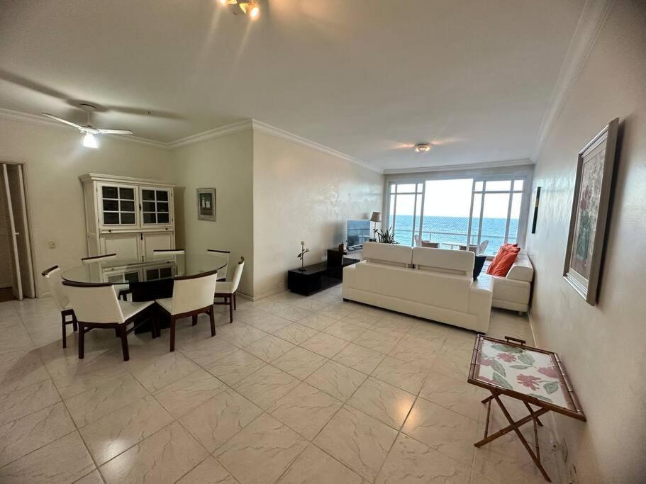 Hermoso Dpto Con Vista Frontal Al Mar Pitangueiras Guaruja Luaran gambar